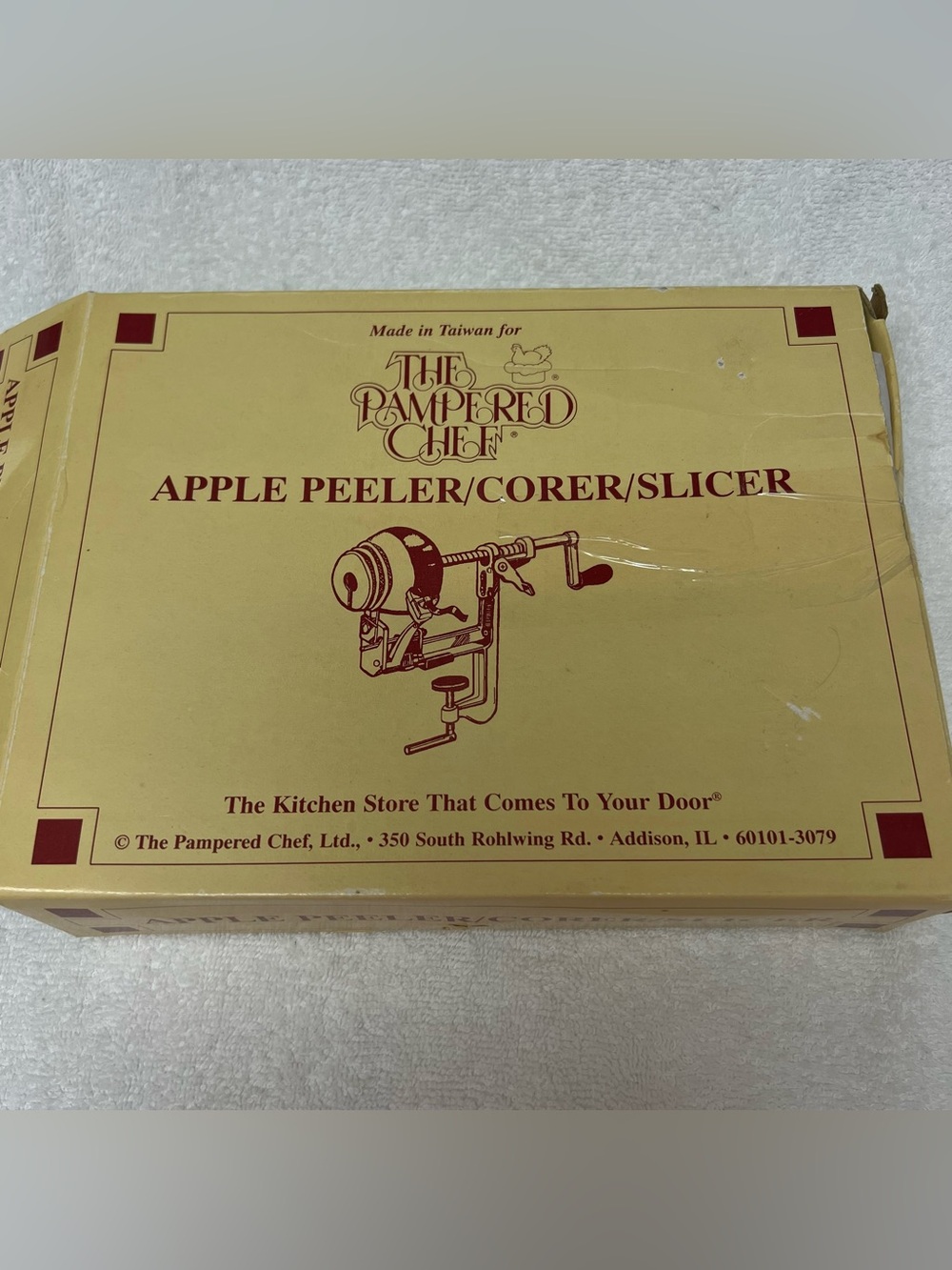 The Pampered Chef Apple Peeler Corer Slicer NIB